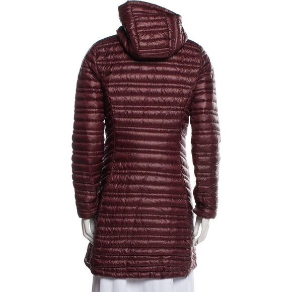 Patagonia Women’s Ultra lightweight Fiona Parka in Dark Ruby Size: S - Picture 15 of 16